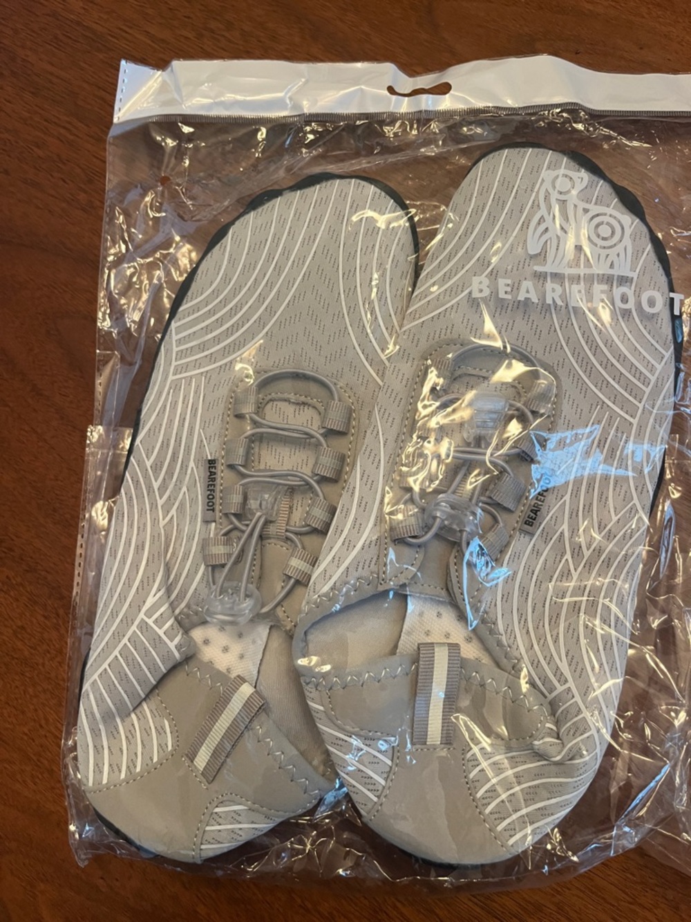 Barefoot-Style Women's Light Gray Minimalist Sandals